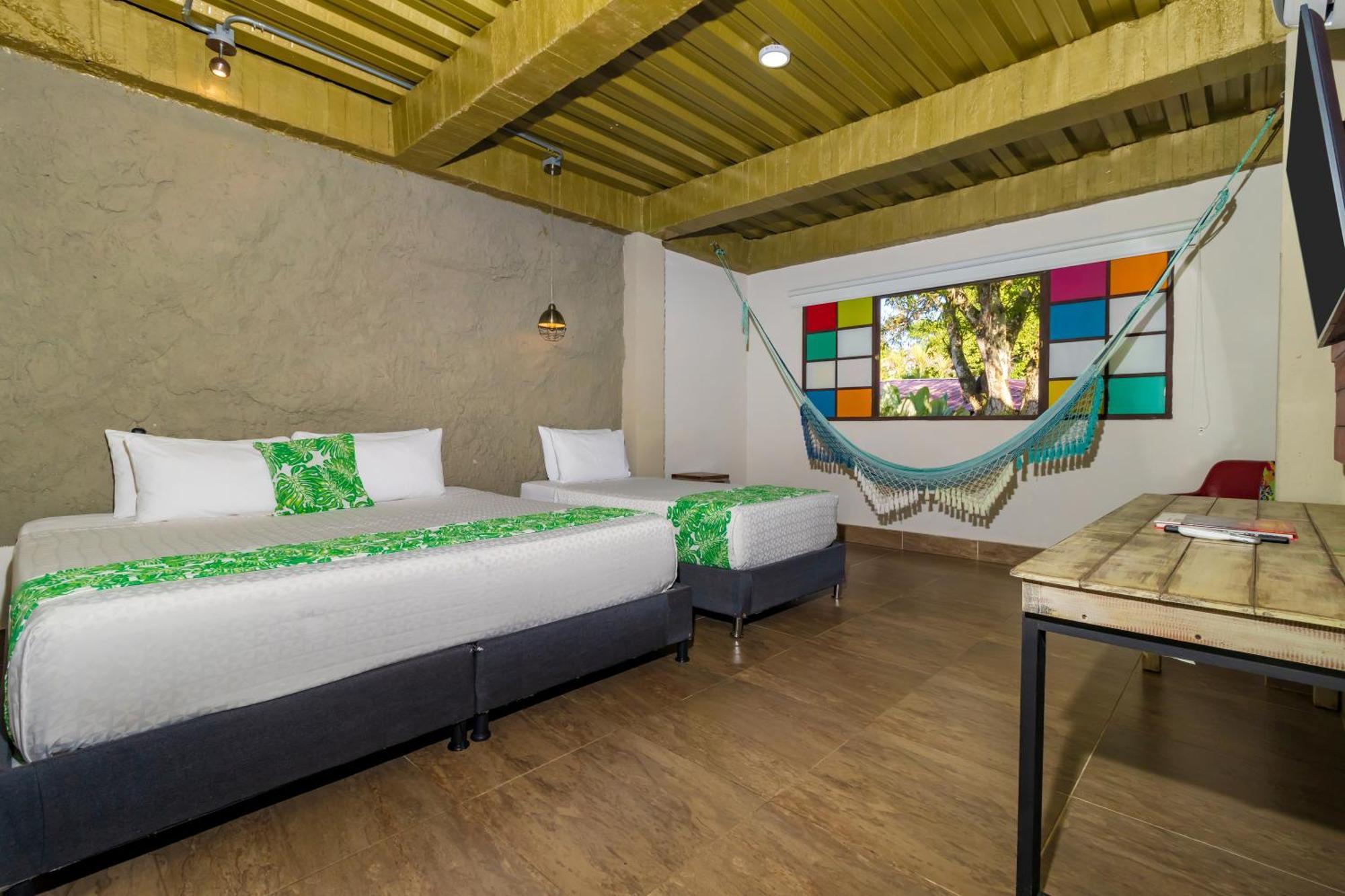 Nq Hotel Orinoquia Granja Campo Alegre المظهر الخارجي الصورة